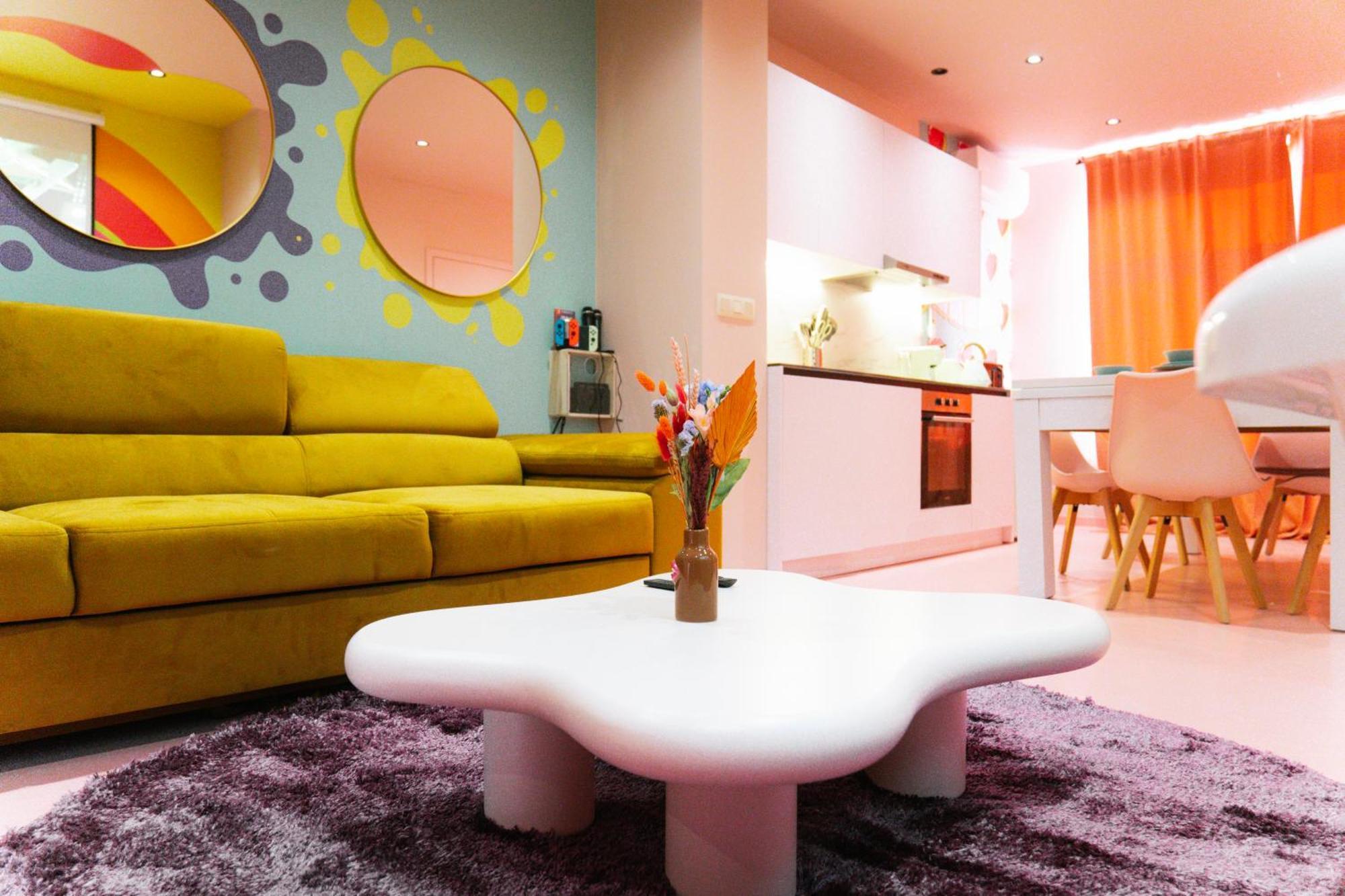 Capsule Girl Power Spa - Balneo - Sauna - Karaoke - Billard - 2 Chambres Charleroi Zewnętrze zdjęcie