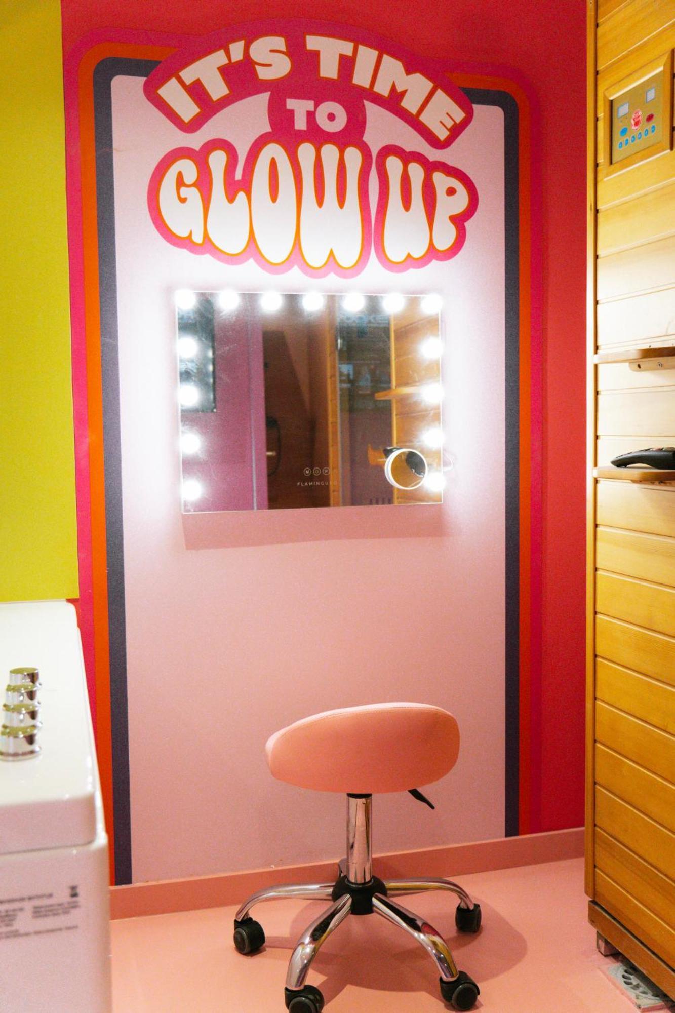 Capsule Girl Power Spa - Balneo - Sauna - Karaoke - Billard - 2 Chambres Charleroi Zewnętrze zdjęcie